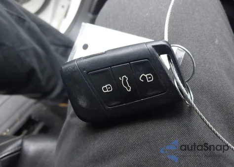 2018 Volkswagen Atlas 3.6L V6 Se from USA, damaged, VIN 1V2KR2CAXJC563215